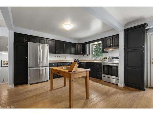 4871 Wellington Rd 29 Road, Guelph/Eramosa, ON - Indoor Photo Showing Kitchen