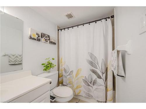 806-115 Hillcrest Avenue, Mississauga, ON - Indoor Photo Showing Bathroom