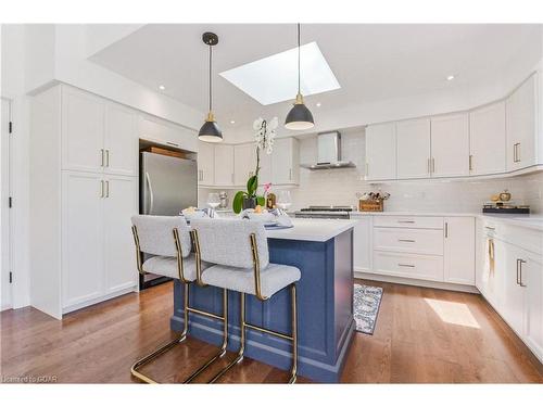 131 Millford Crescent, Elora, ON - Indoor Photo Showing Kitchen With Upgraded Kitchen