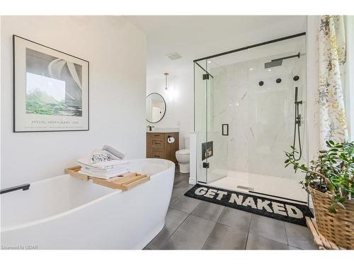 131 Millford Crescent, Elora, ON - Indoor Photo Showing Bathroom