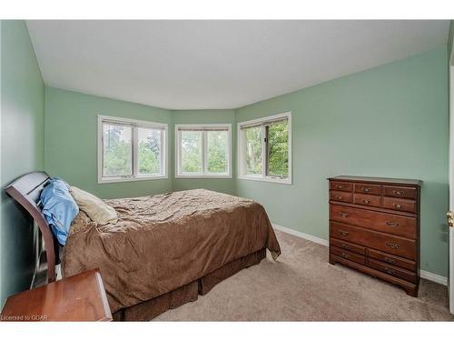 41 Bathgate Drive, Guelph, ON - Indoor Photo Showing Bedroom