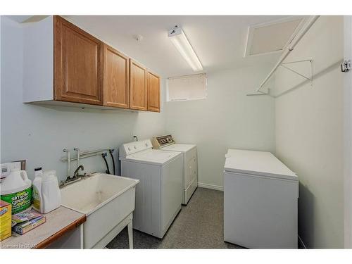 41 Bathgate Drive, Guelph, ON - Indoor Photo Showing Laundry Room