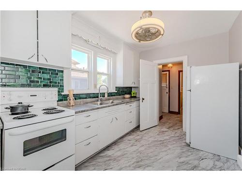 127 Mill Street, Kitchener, ON - Indoor Photo Showing Kitchen With Double Sink