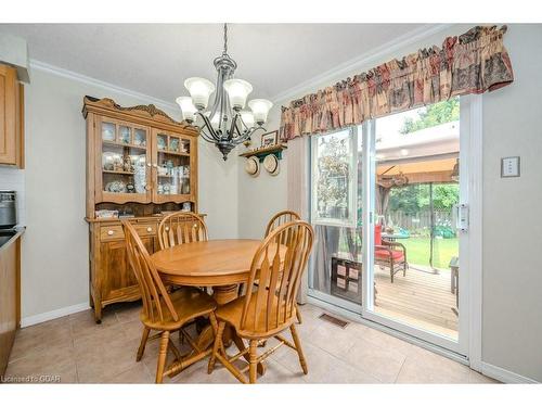 77 Hill Trail, Guelph, ON - Indoor Photo Showing Dining Room