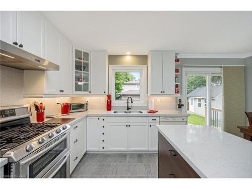 35 Inglewood Drive, Brampton, ON - Indoor Photo Showing Kitchen With Double Sink