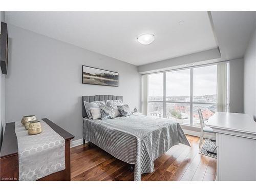 901-150 Wellington Street E, Guelph, ON - Indoor Photo Showing Bedroom