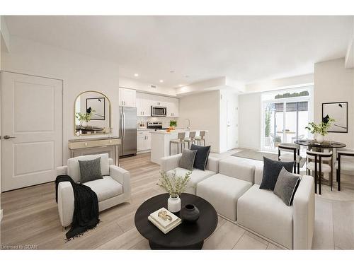 B120-824 Woolwich Street, Guelph, ON - Indoor Photo Showing Living Room