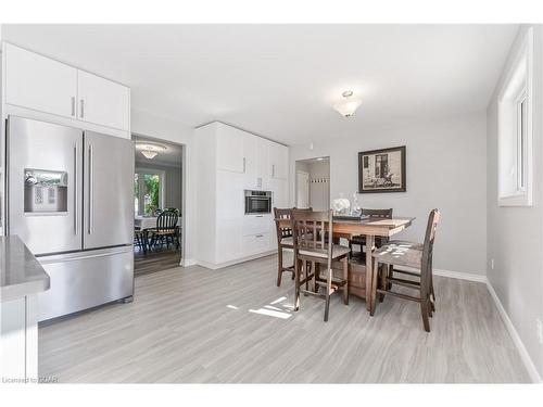 840 St George Street E, Fergus, ON - Indoor Photo Showing Dining Room