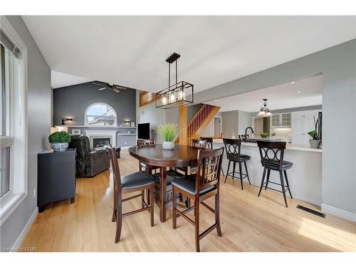 187 Milson Crescent, Guelph, ON - Indoor Photo Showing Dining Room