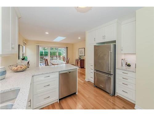 7 Beechlawn Boulevard, Guelph, ON - Indoor Photo Showing Kitchen With Stainless Steel Kitchen