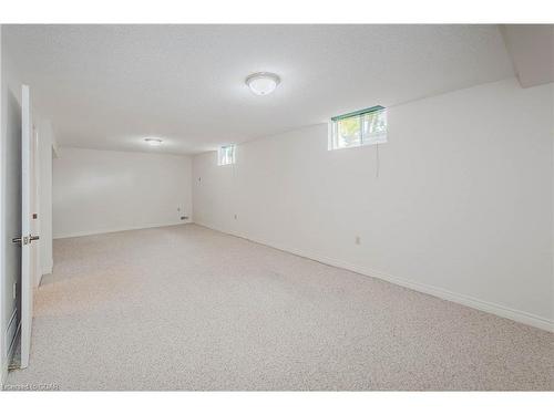 7 Beechlawn Boulevard, Guelph, ON - Indoor Photo Showing Other Room