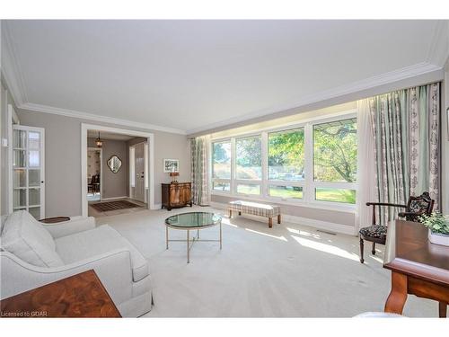 79 Lyon Avenue, Guelph, ON - Indoor Photo Showing Living Room