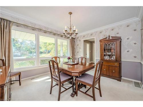 79 Lyon Avenue, Guelph, ON - Indoor Photo Showing Dining Room