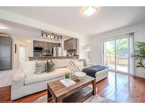 153 Starwood Drive, Guelph, ON - Indoor Photo Showing Living Room