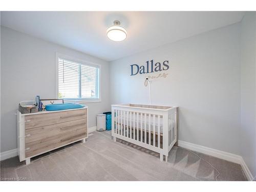 153 Starwood Drive, Guelph, ON - Indoor Photo Showing Bedroom