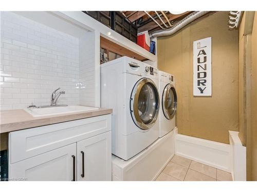 5688 Sixth Line, Rockwood, ON - Indoor Photo Showing Laundry Room