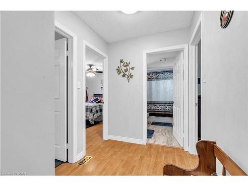 848 Scotland Street, Fergus, ON - Indoor Photo Showing Other Room