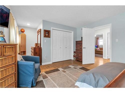 848 Scotland Street, Fergus, ON - Indoor Photo Showing Bedroom