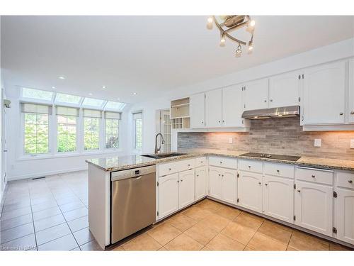 85 Hands Drive, Guelph, ON - Indoor Photo Showing Kitchen