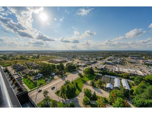 1402-1878 Gordon Street, Guelph, ON - Outdoor With View