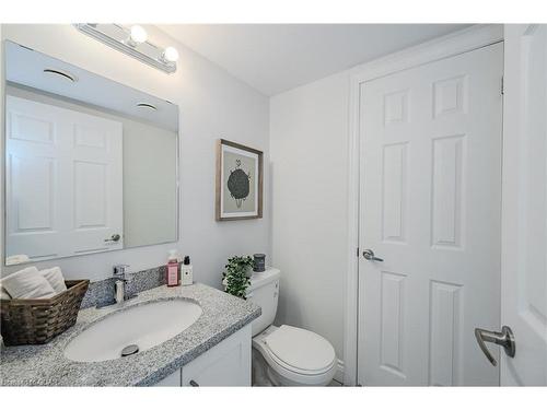 304-64 Frederick Drive, Guelph, ON - Indoor Photo Showing Bathroom