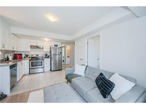 304-64 Frederick Drive, Guelph, ON - Indoor Photo Showing Kitchen With Stainless Steel Kitchen