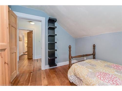 6783 Gerrie Road, Elora, ON - Indoor Photo Showing Bedroom