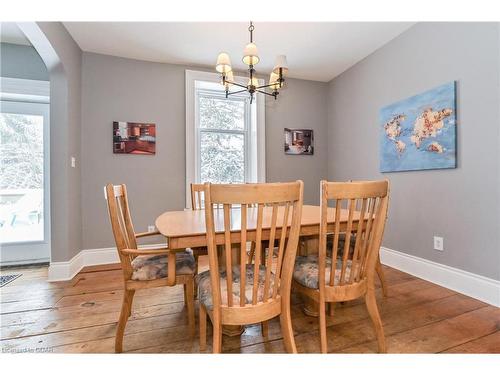 6783 Gerrie Road, Elora, ON - Indoor Photo Showing Dining Room