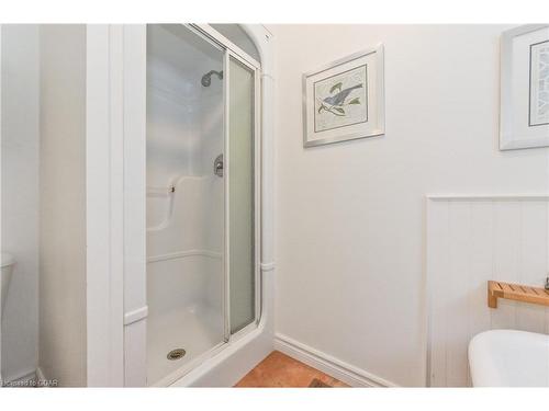 6783 Gerrie Road, Elora, ON - Indoor Photo Showing Bathroom