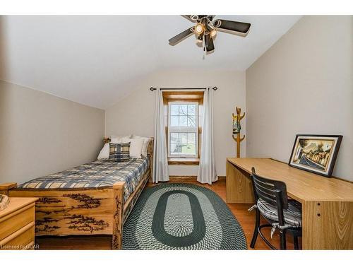 8108 Wellington Rd 22, Centre Wellington, ON - Indoor Photo Showing Bedroom