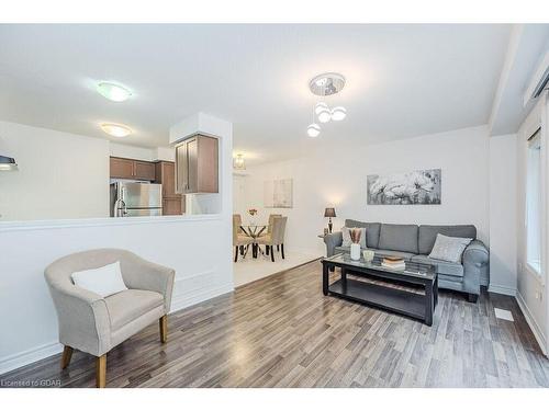 27 Arlington Crescent, Guelph, ON - Indoor Photo Showing Living Room