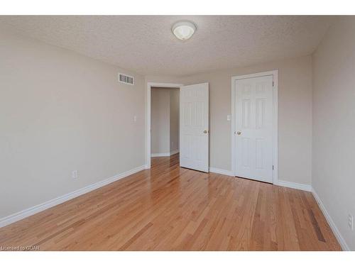 210 Rickson Avenue, Guelph, ON - Indoor Photo Showing Other Room