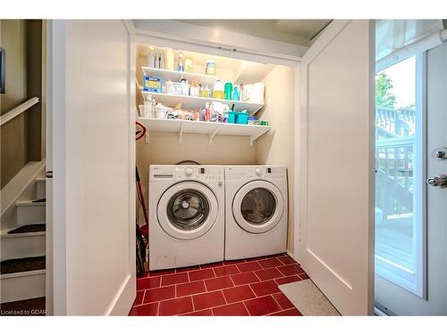 940 Watson Road S, Puslinch, ON - Indoor Photo Showing Laundry Room