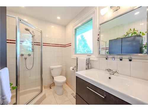 940 Watson Road S, Puslinch, ON - Indoor Photo Showing Bathroom