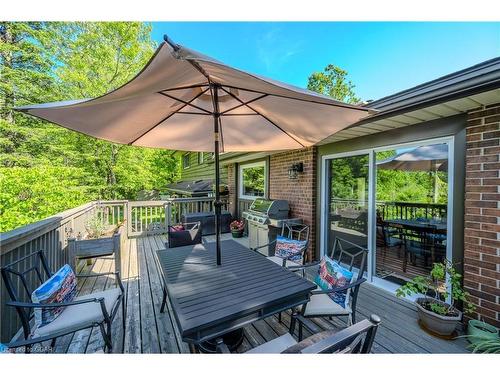 940 Watson Road S, Puslinch, ON - Outdoor With Deck Patio Veranda With Exterior