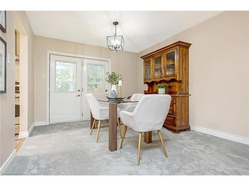 257 Brady Street, Rockwood, ON - Indoor Photo Showing Dining Room