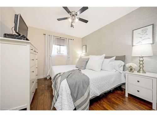 257 Brady Street, Rockwood, ON - Indoor Photo Showing Bedroom