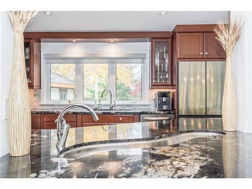 1825 Victoria Road S, Guelph, ON - Indoor Photo Showing Kitchen With Double Sink