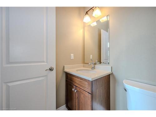 8 Paddison Court, Guelph, ON - Indoor Photo Showing Bathroom