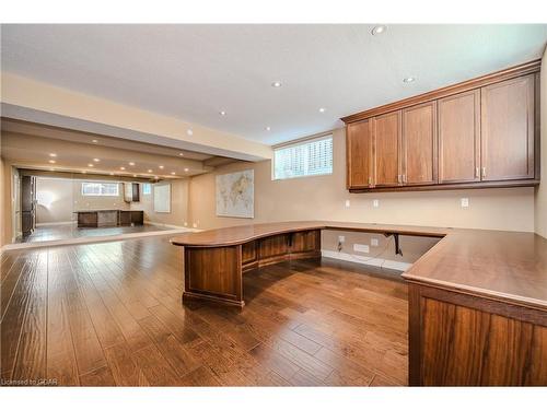 8 Paddison Court, Guelph, ON - Indoor