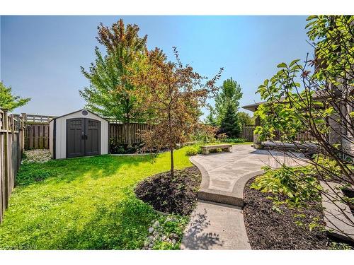 8 Paddison Court, Guelph, ON - Outdoor With Backyard