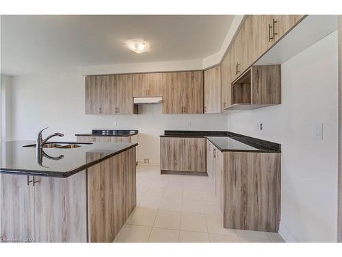 154 Attwater Drive, Cambridge, ON - Indoor Photo Showing Kitchen