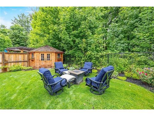 147 Upper Canada Court, Georgetown, ON - Outdoor With Backyard