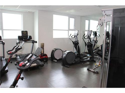 201-58 Lakeside Terrace, Barrie, ON - Indoor Photo Showing Gym Room