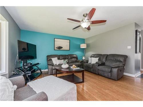 6651 First Line West, Elora, ON - Indoor Photo Showing Living Room