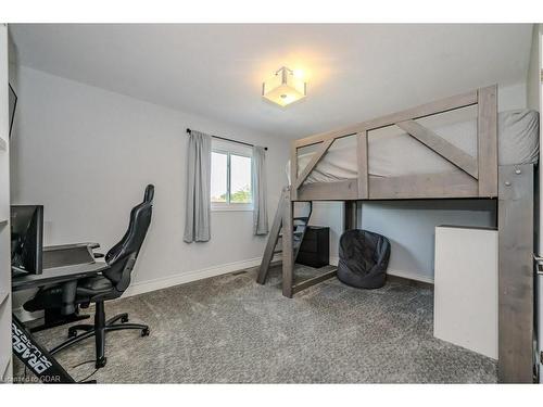 21 Kortright Road E, Guelph, ON - Indoor Photo Showing Office