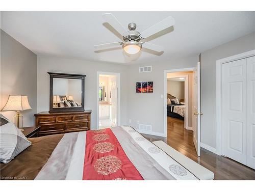 949 Gzowski Street, Fergus, ON - Indoor Photo Showing Bedroom