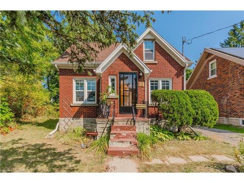 18 Roslin Avenue N, Waterloo, ON - Outdoor With Facade