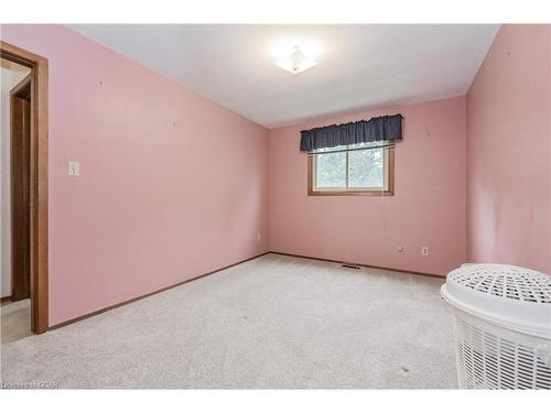 194 Colborne St, Elora, ON - Indoor Photo Showing Other Room