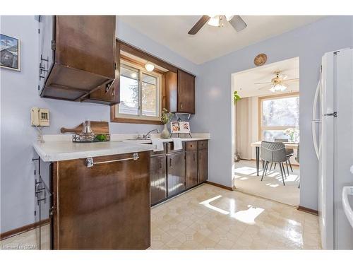 194 Colborne St, Elora, ON - Indoor Photo Showing Kitchen